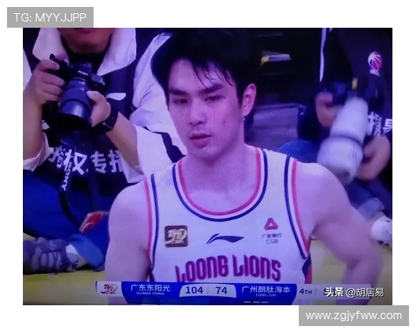 任骏飞领衔广东队奋战CBA赛季展现篮球新风采与团队精神