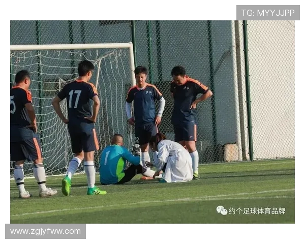 南墨尔本队与金士顿城的激烈对决展现足球魅力与团队精神