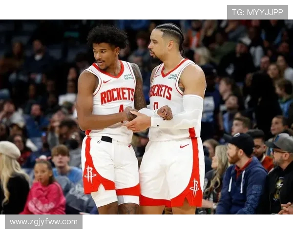 火箭队与勇士队决赛第七场激战回顾与精彩瞬间分析