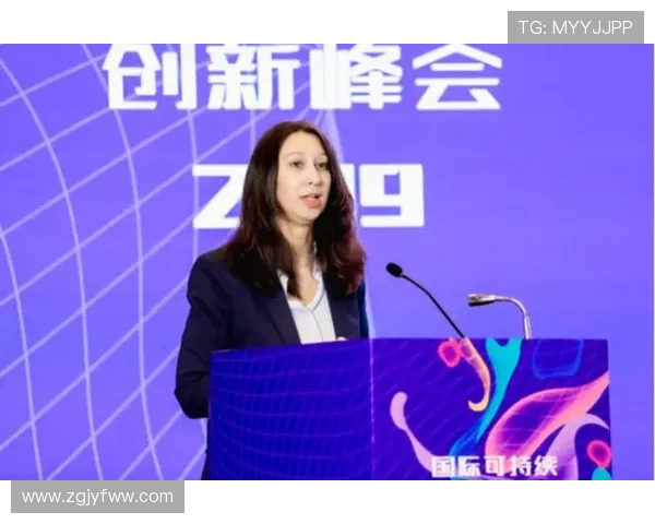深度对话：黄丽分享她在CSGO世界中的成长与挑战经历